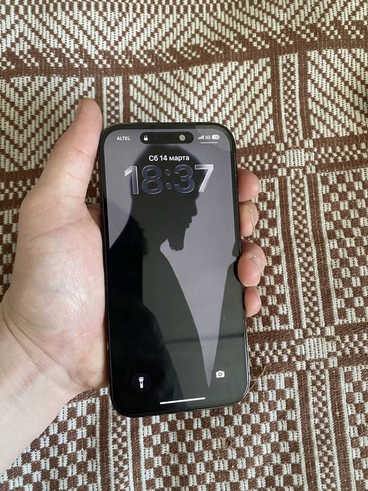 Продам Айфон 14 про 128гб