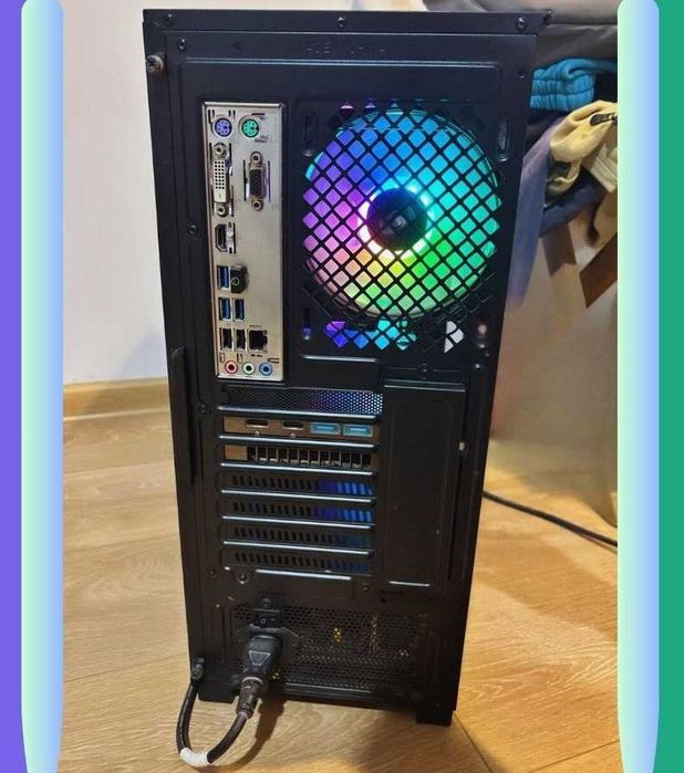 Геймърски компютър + Монитор (Подарък) / Ryzen 5 2600 / RX 5600 XT / 24GB RAM