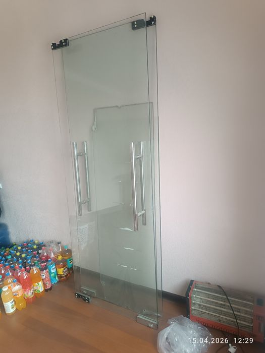 Срочно эшик ойна сотилади