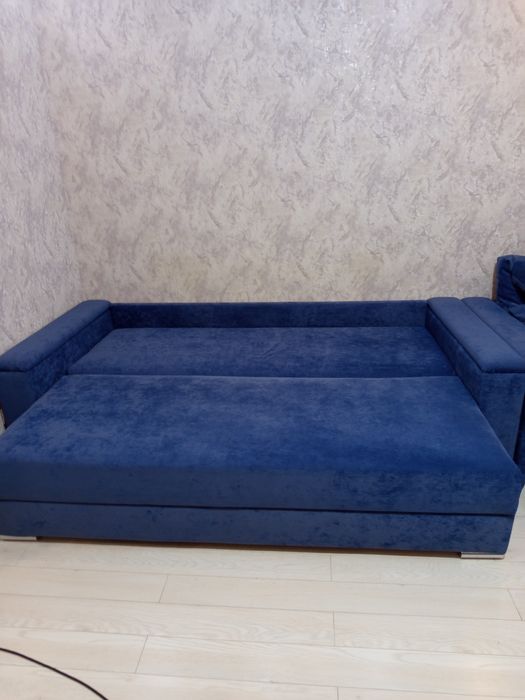 Продам диван раскладной с креслом