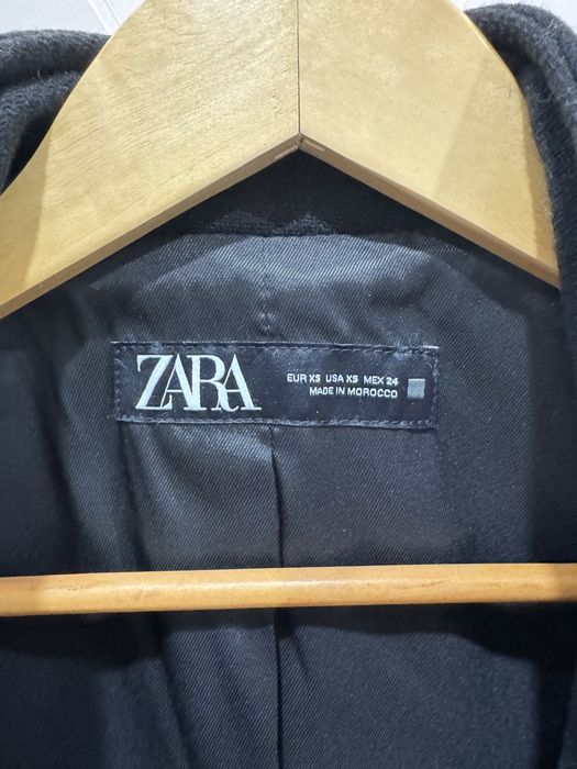 Пальто новое без этикетки Zara