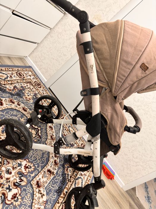 Продам коляску в хорошем состоянии