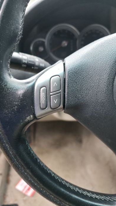 Волан MOMO Subaru Legacy/Outback 2005