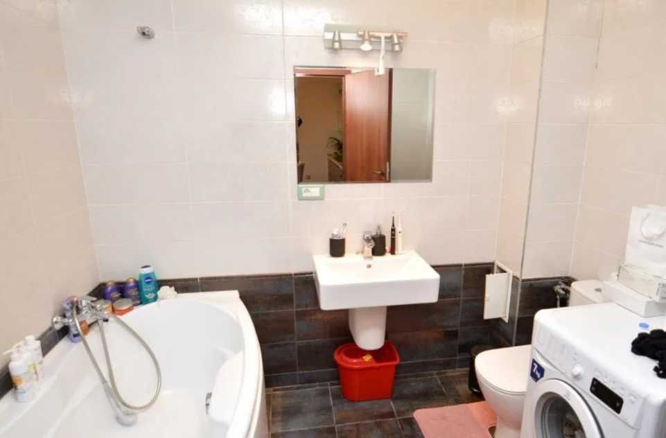 Дава се под наем Двустаен апартамент в Пловдив, Тракия - 62 кв.м за 255 € - Снимка #3