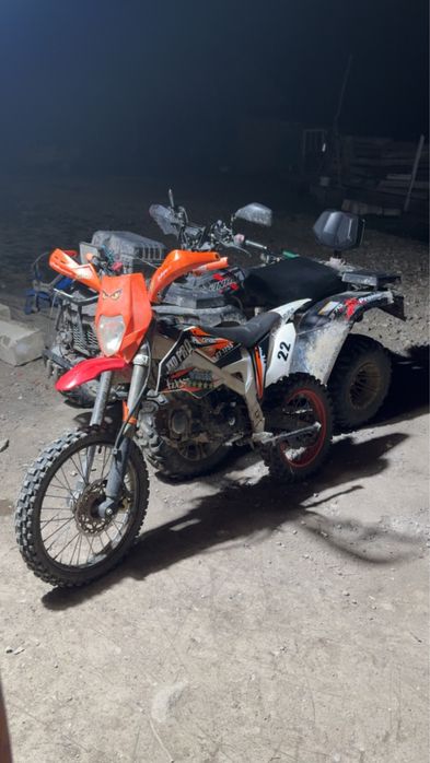 Motor kxd 125cc carter stanga crepat