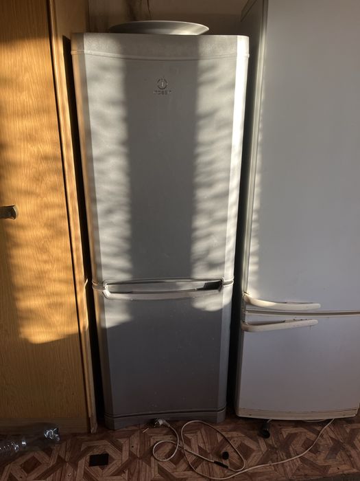 Холодильник indesit индезит