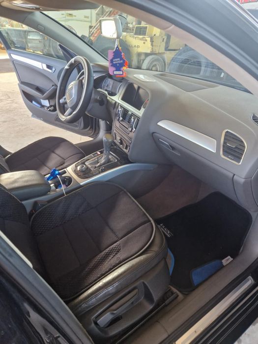 Audi A4 2.0 tdi automat