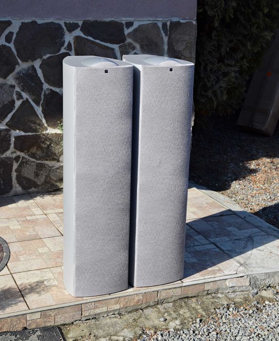 Boxe KEF Q7, boxe de podea