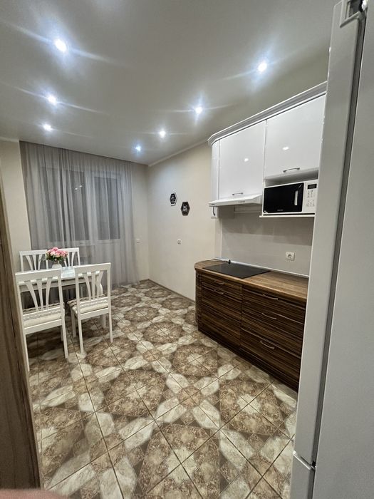 Сдам вип квартиру