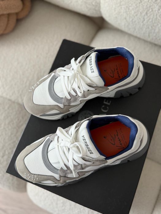Sneakersi Versace