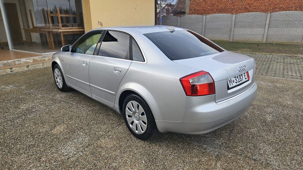 Audi A4 1.9 D  131 Cp  6 Viteze [Scaune Încălzite , Xenon]