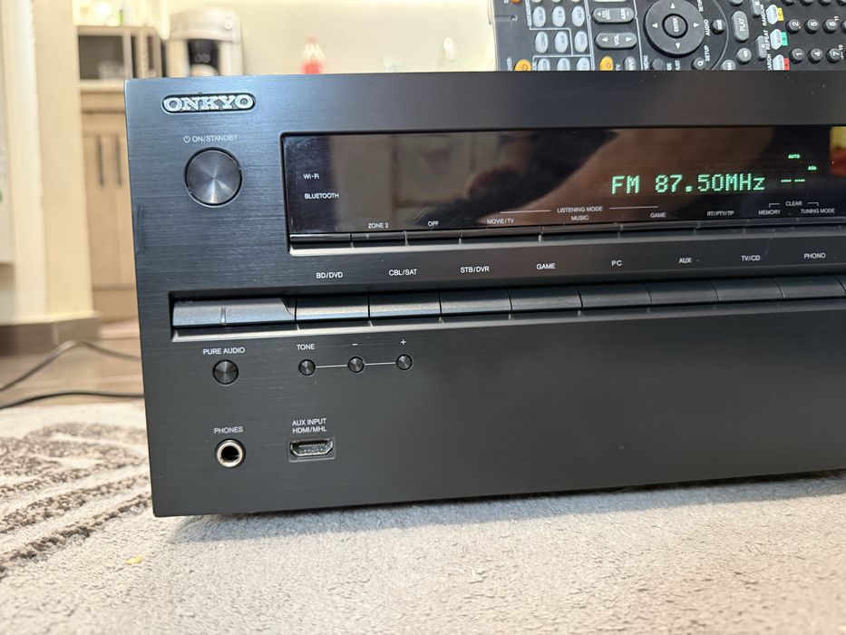 Onkyo TX-NR636. Bluetooth WI-FI Като нов
