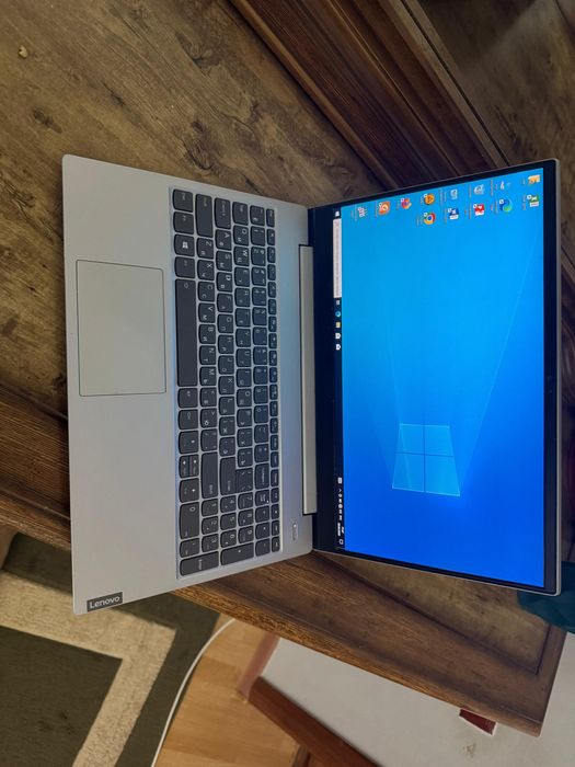 Ноутбук Lenovo рабочий