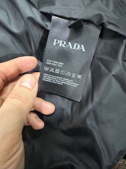 Geaca Prada marimea M