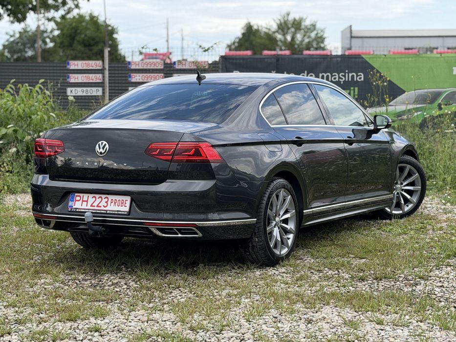 Volkswagen Passat B8,5 2020 R-line 2.0 TDI 190 cp DSG / IQ.LIGHT / Bord digital / CarPlay / Incarcare wifi / Distronic