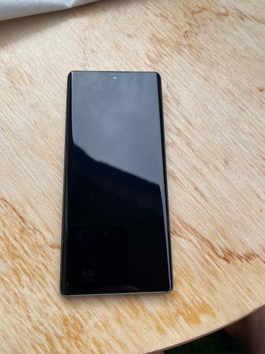 Honor 70  8 gb ram