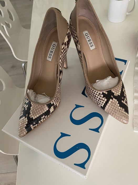 Обувки естествена кожа 36