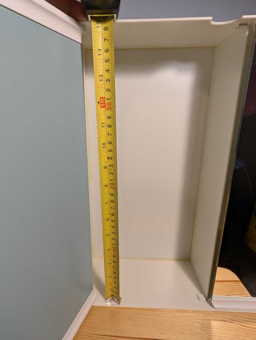 Трикрилен огледален шкаф за баня