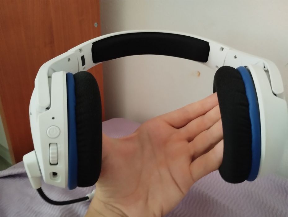 Căști gaming wireless hyperX