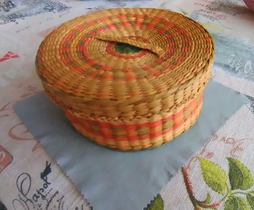 Продавам кутии за бижута