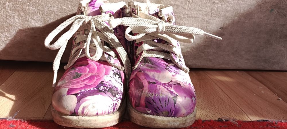 Продам тапочки детские