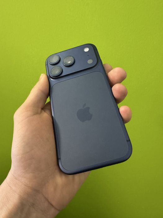 Telefon Iphone 17 Pro-256Gb-ca nou-Deep Blue-liber de retea-Garantie