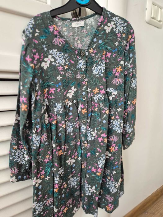 Lot 9 rochite Next potrivite pt 5-7 ani (110-116cm)