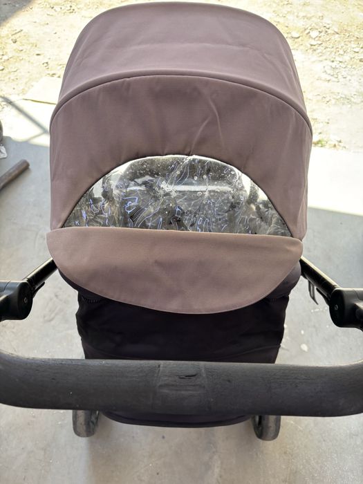 Бебешка количка и столче за кола