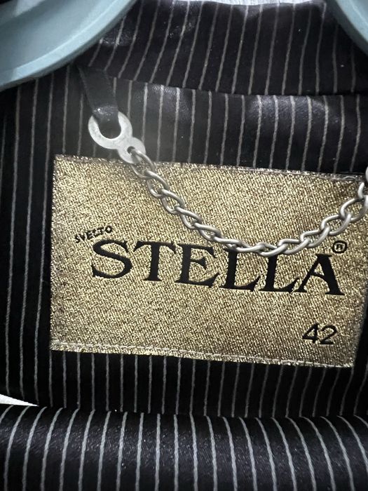 Продается женский брючный костюм