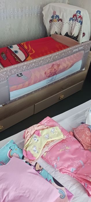 Детско легло с решетка