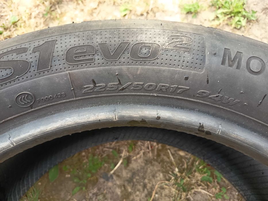 Vând cauciucuri hankook