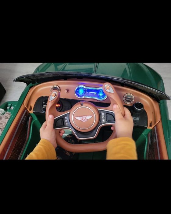 Mașinuța electrica Bentley