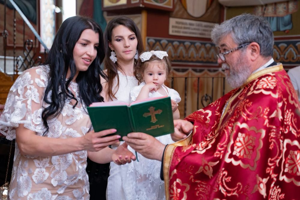 OfErTă FoTo ViDeO BoTeZ NuNtĂ EvEnImEnTe FoToGrAf BuCuReŞtI BrAșOv