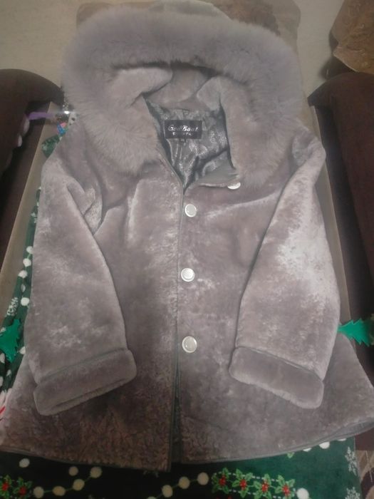 Продам шубу  натуральную