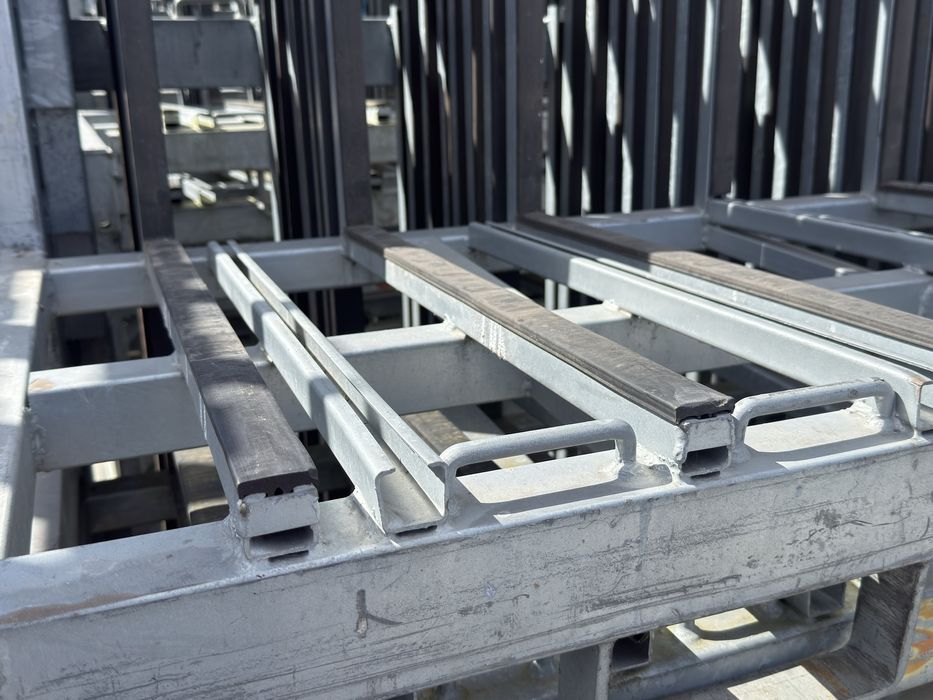 Метални  пирамиди за стъкло , стъклопакети врати прозорци триплекс