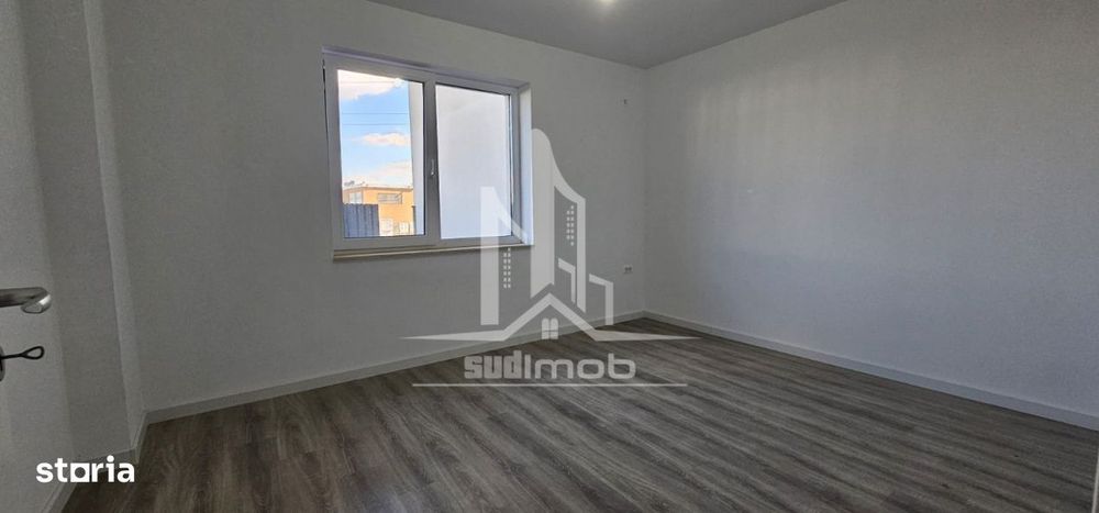 Apartament 2 camere cu curte de 85 mp in complexul Green Garden.