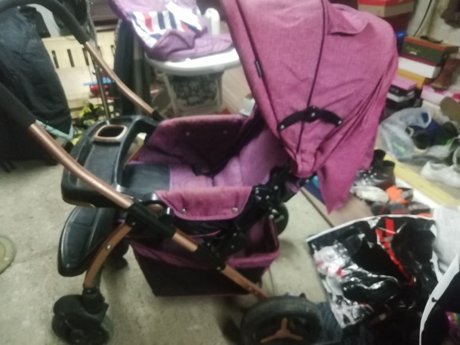 Коляска детская ,детский стульчик качалка