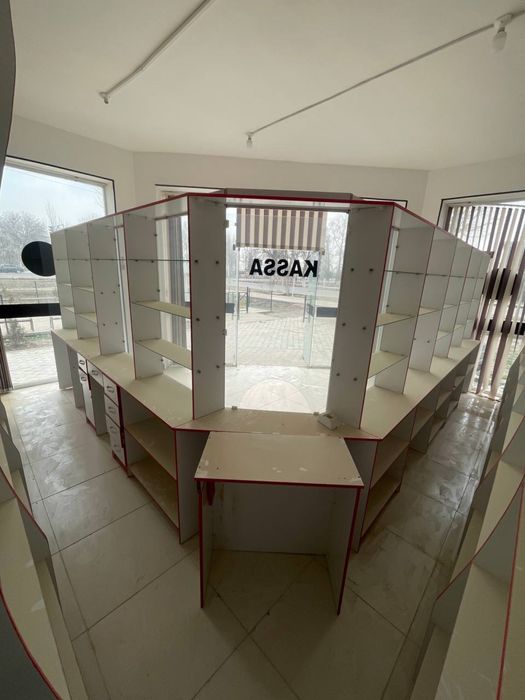 Dorixona stelyaj sotiladi!