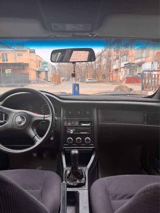 Продам Audi 80 1992 г.