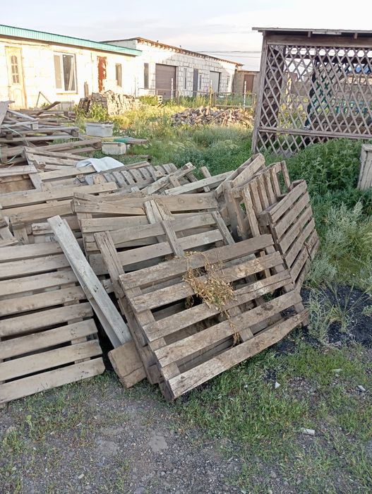 Продам деревянные поддоны на дрова