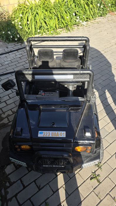 Продам детский   автомобиль