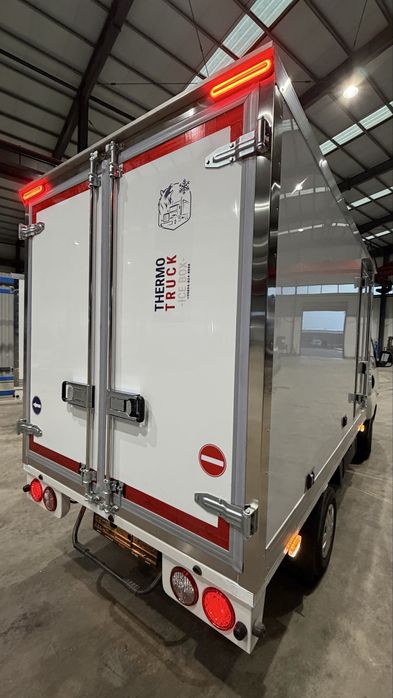 Izotermik budka ishlab chiqaramiz, Производство Изотермический будки