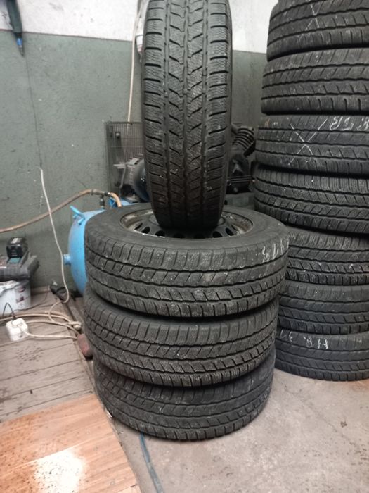 Anvelope de iarna 205 65 16C