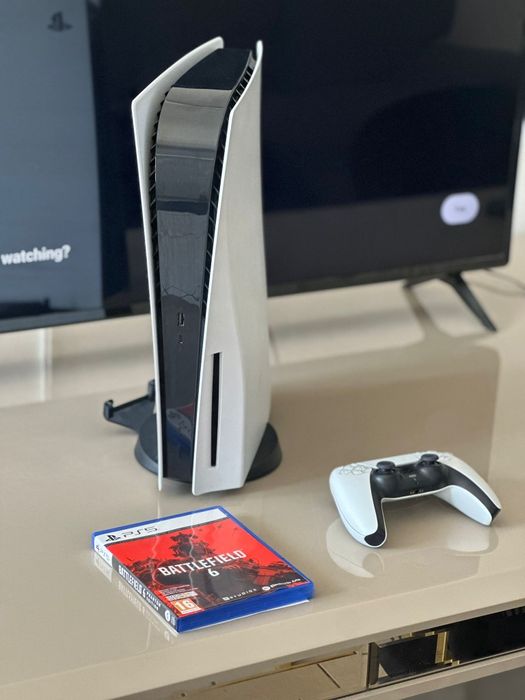 Consola Sony PlayStation 5 PS5 Disk Edition 825 GB | 2 jocuri incluse