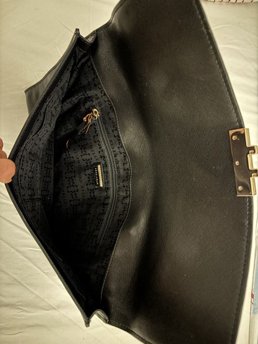 Geanta neagra Coccinelle nepurtata