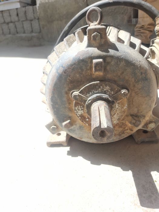 Elektodvigatel sotiladi