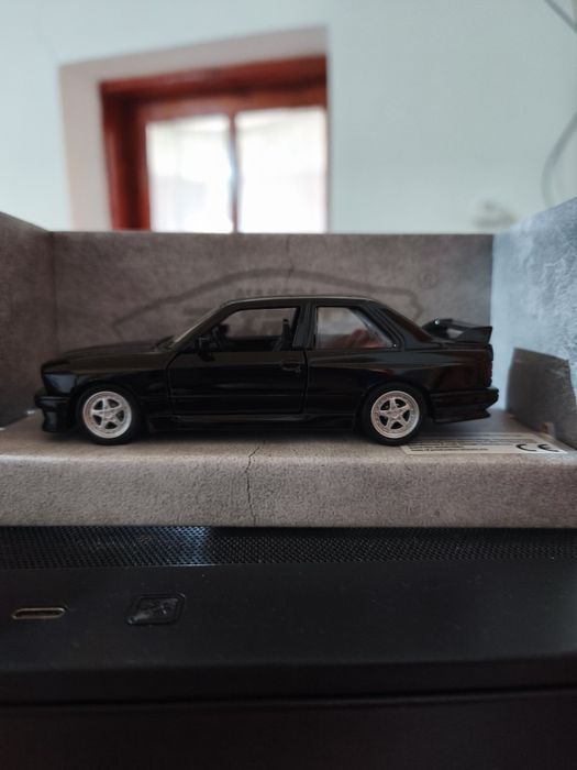 Machetă BMW M3 1987