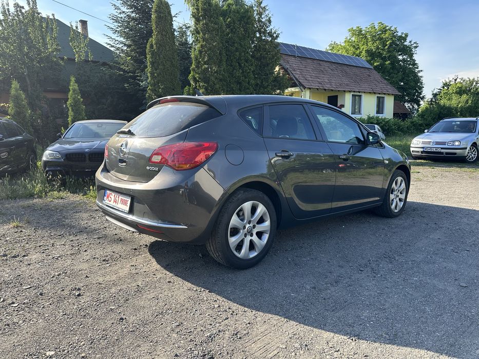 OPEL Astra 2015 — imagine 3