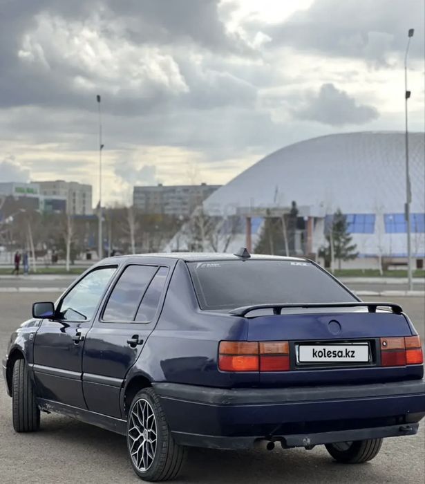 Продам Венту газ бензин, колеса 16