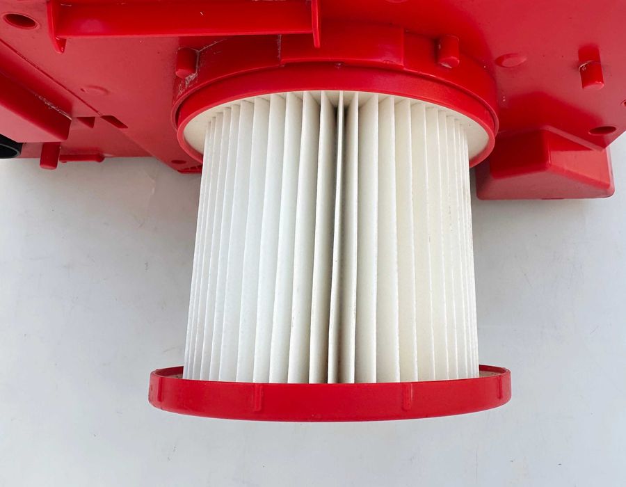 Milwaukee M18 VC-2 - Акумулаторна прахосмукачка 18V